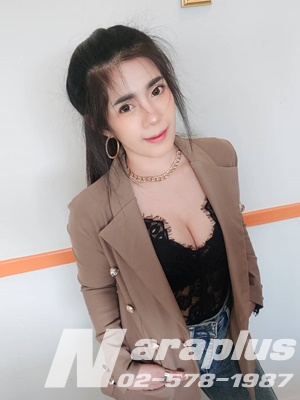 ปพาวี นุวรณ์ ( อุ๊ ) ปพาวี นุวรณ์ ( อุ๊ )