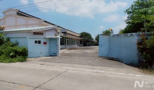Listing No. 68060788 : ขายถูกกิจการโรงงาน อาคารสำนักงาน และโกดัง พร้อมเอกสาร รง. 4 บนที่ดินขนาด 1 ไร่ 3 งาน 97 ตารางวา ซอยเทพกุญชร 35 ใกล้ตลาดไอยรา คลองหลวง ปทุมธานี คุ้มค่า กับการลงทุน ขายราคาต่ำกว่าประเมิน