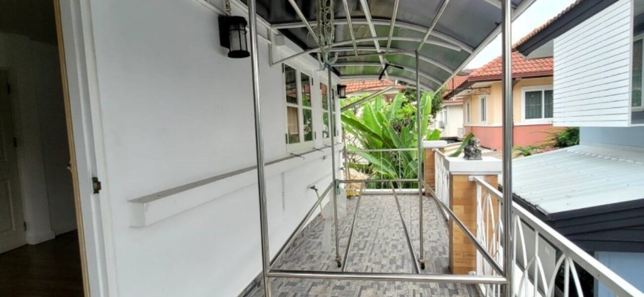 Listing No. 68101020 : ขายบ้านเดี่ยว 2 ชั้น หลังมุม ถนนเมน บนที่ดินขนาด  57.7 ตร.ว. หมู่บ้าน ชวนชื่น พาร์ค อ่อนนุช-วงแหวน ประเวศ กรุงเทพ ตกแต่งใหม่ทั้งหลัง พร้อมอยู่ เห็นแล้ว ต้องชอบ