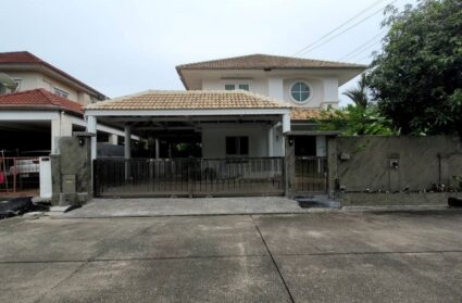 Listing No. 68101036 : ให้เช่าบ้านเดี่ยว 2 ชั้น หลังมุม ถนนเมน บนที่ดินขนาด  57.7 ตร.ว พื้นที่ใช้สอย ประมาณ 162 ตร.ม. หมู่บ้าน ชวนชื่น พาร์ค อ่อนนุช-วงแหวน ประเวศ กรุงเทพ ตกแต่งใหม่ทั้งหลัง พร้อมอยู่ เห็นแล้ว ต้องชอบ