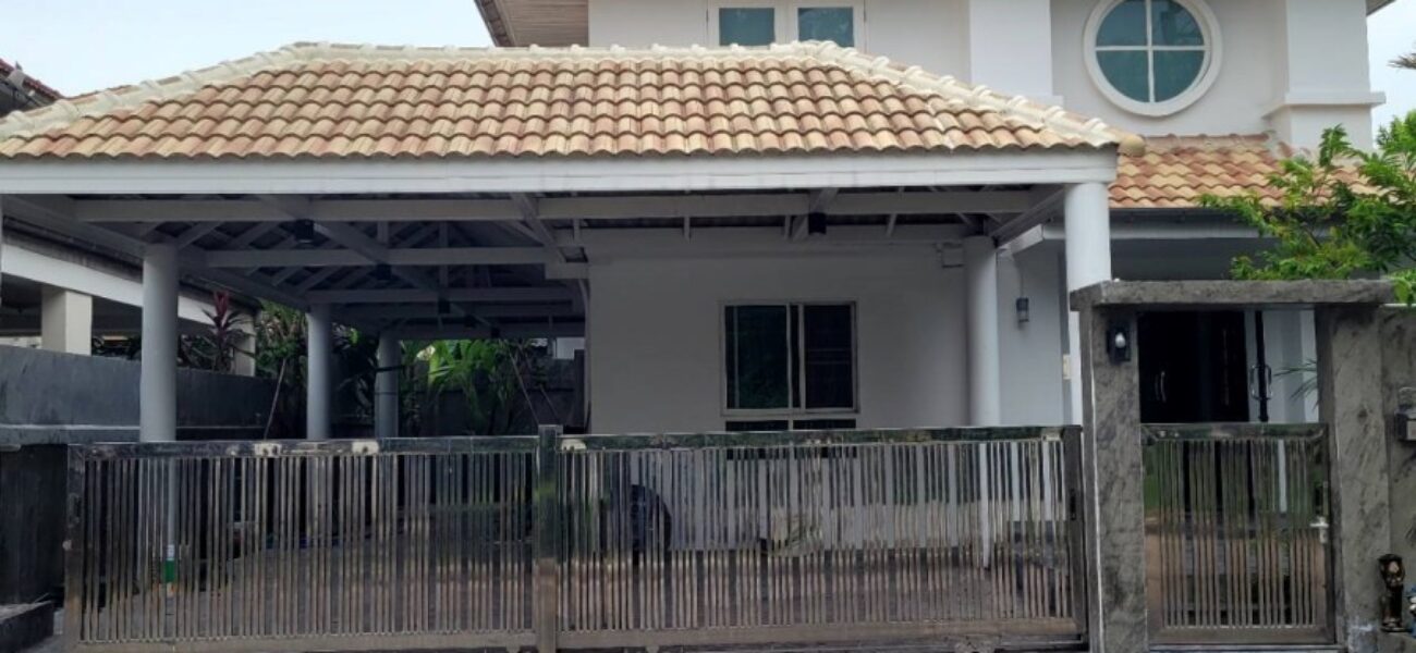 Listing No. 68101036 : ให้เช่าบ้านเดี่ยว 2 ชั้น หลังมุม ถนนเมน บนที่ดินขนาด  57.7 ตร.ว พื้นที่ใช้สอย ประมาณ 162 ตร.ม. หมู่บ้าน ชวนชื่น พาร์ค อ่อนนุช-วงแหวน ประเวศ กรุงเทพ ตกแต่งใหม่ทั้งหลัง พร้อมอยู่ เห็นแล้ว ต้องชอบ