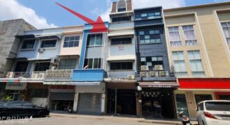 Listing No. 69030150 : ขายอาคารพาณิชย์ 5 ชั้น พร้อมต่อเติมดาดฟ้า บนที่ดินรวม 24.7 ตร.ว. ย่านวังบูรพา ใกล้ Mega Plaza และ ดิโอสยาม พลาซ่า อยู่ในทำเลธุรกิจ การค้า และแหล่งท่องเที่ยว เหมาะสำหรับทำธุรกิจ โฮสเทล และ Office